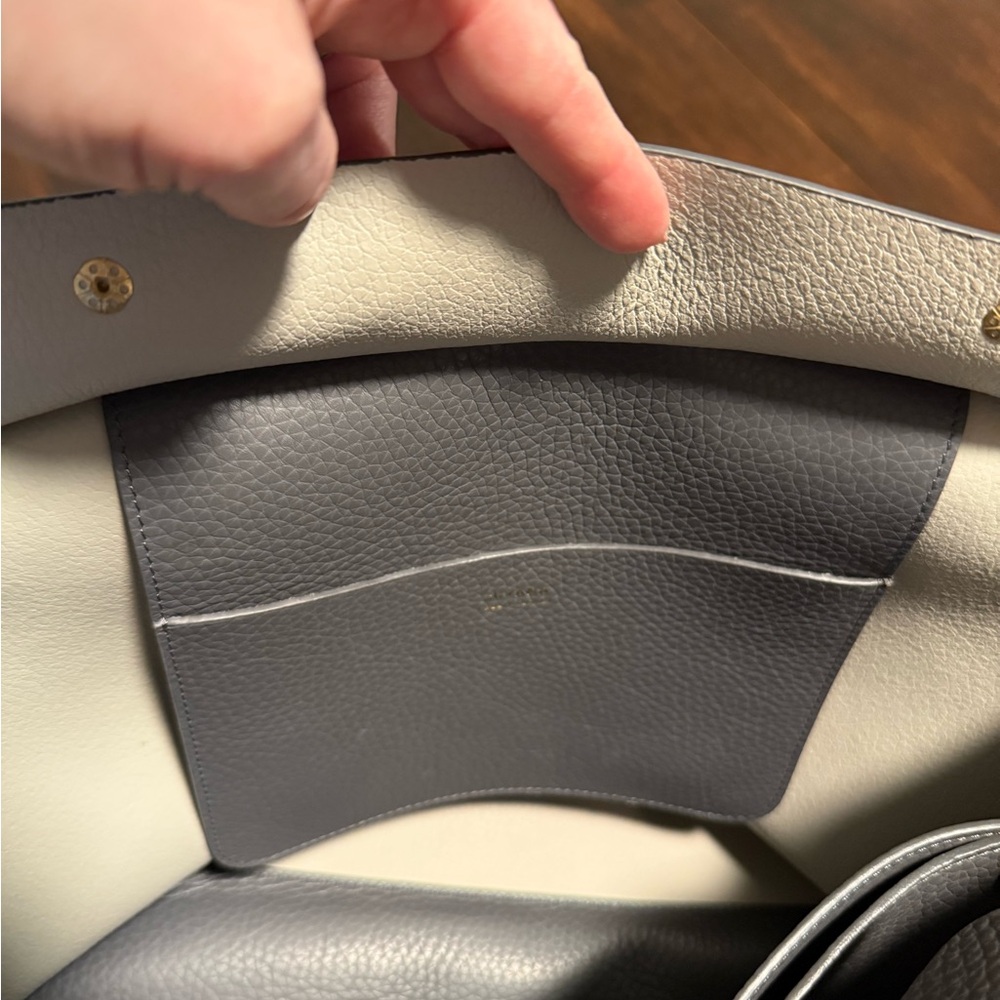 Cuyana Dark Gray Leather Tote - Picture 2 of 15